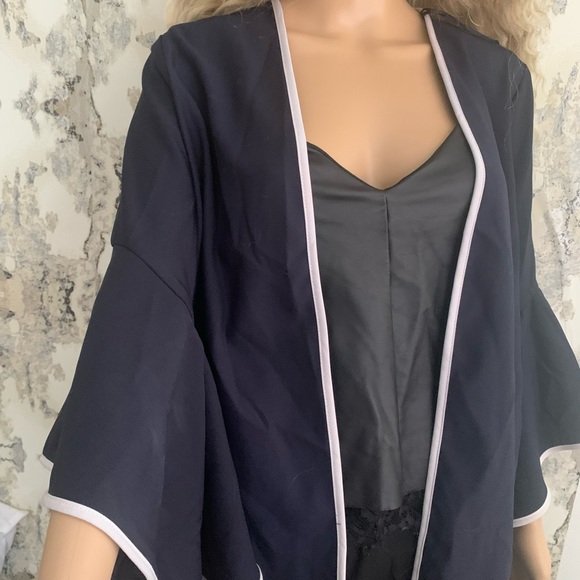 NAVY CARDIGAN WITH WHITE TRIM FROM ZARA - Picture 6 of 6